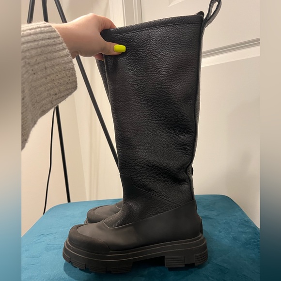 Zara Leather Boots - Picture 4 of 9